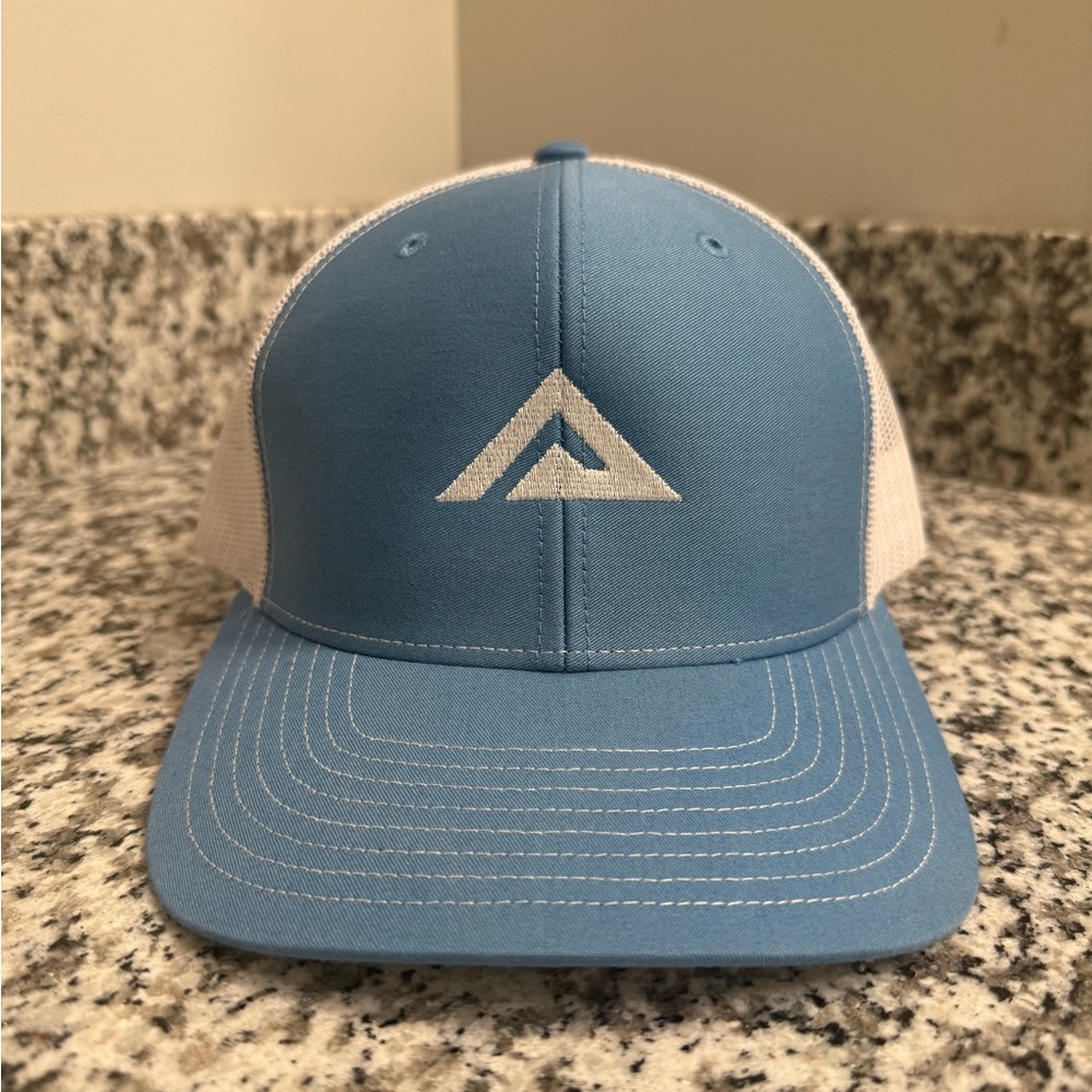 Neverpeak - Snapback Hat - Light Blue/White